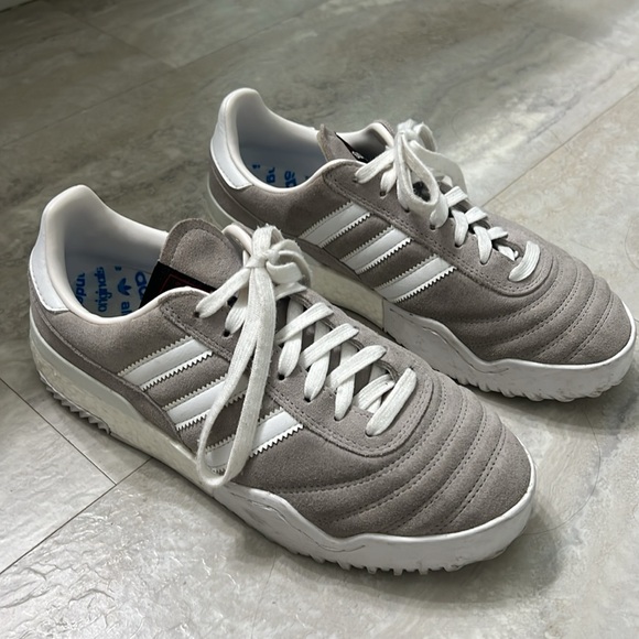 adidas Originals by Alexander Wang Suede Low Top Sneakers Mens US Size 6.5 - Picture 8 of 9